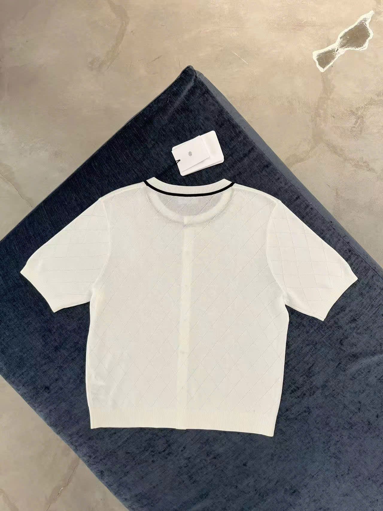 Áo CDG trắng ngắn tay - viền nơ đen