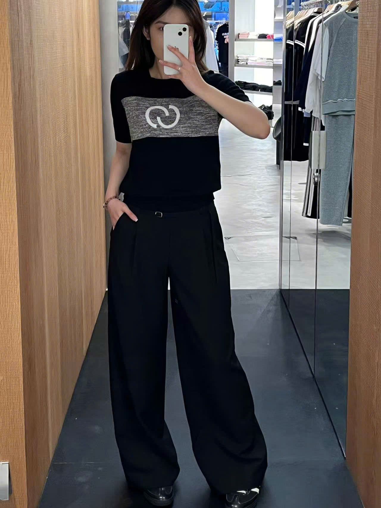 Quần vải đen có dây belt