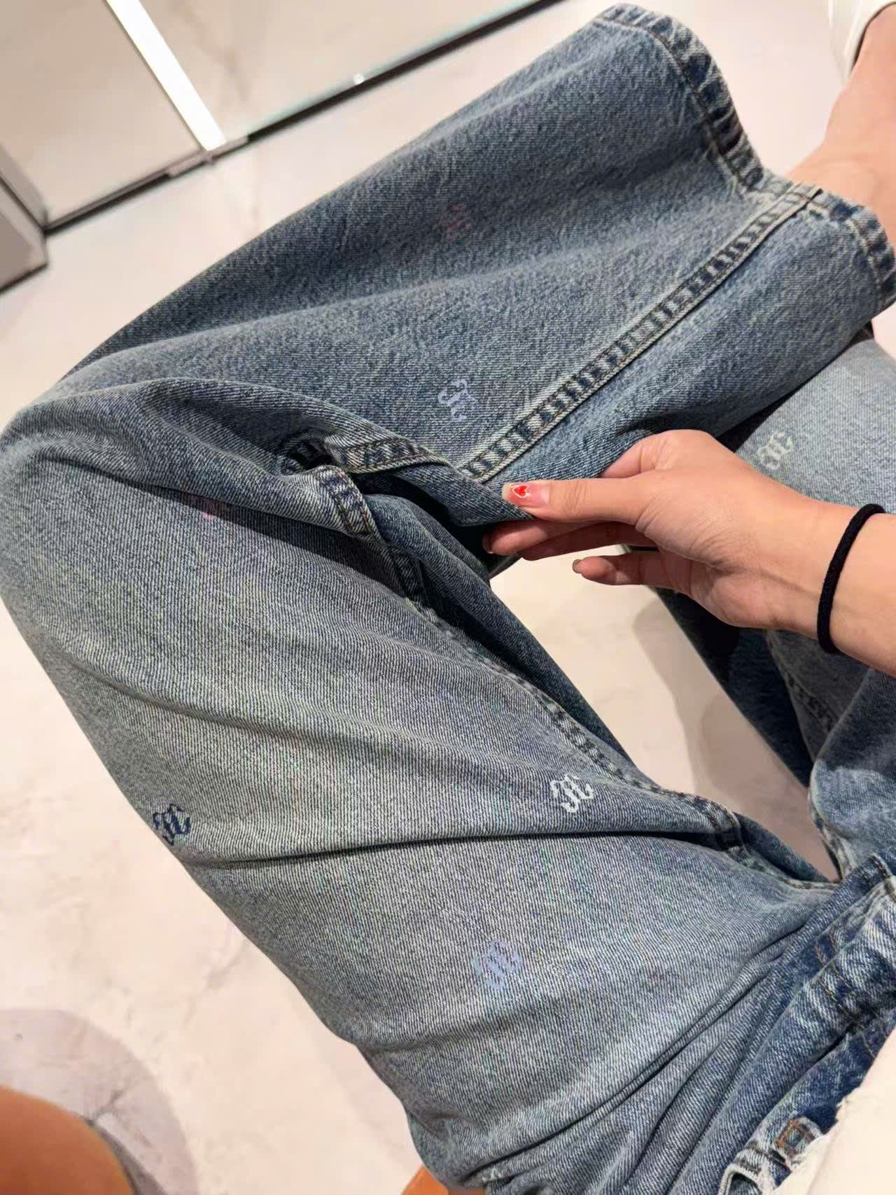 Quần jean - logo New ss