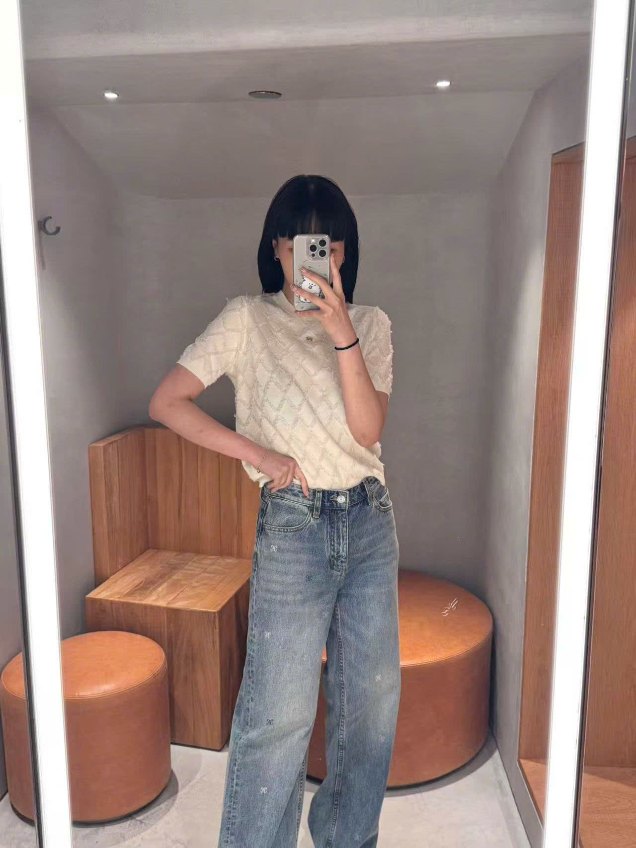 Quần jean - logo New ss