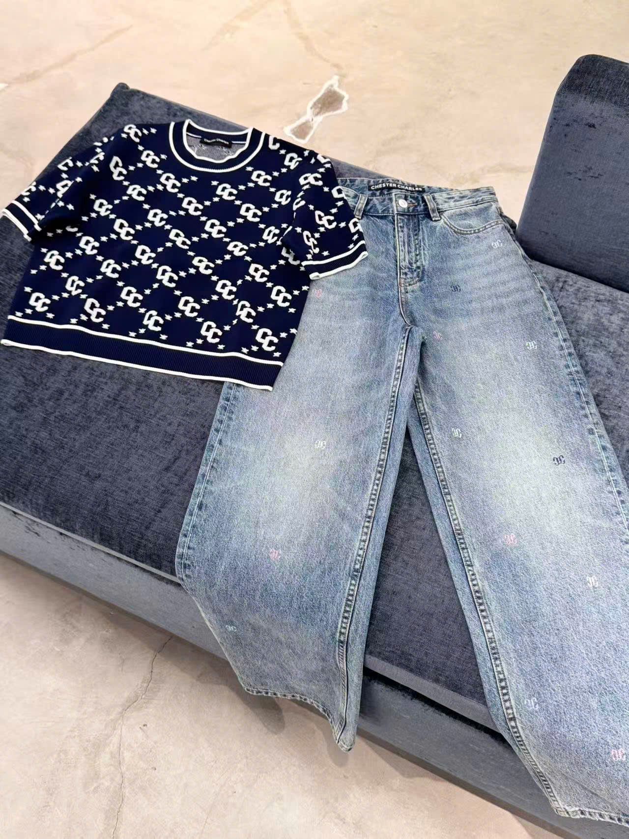 Quần jean - logo New ss