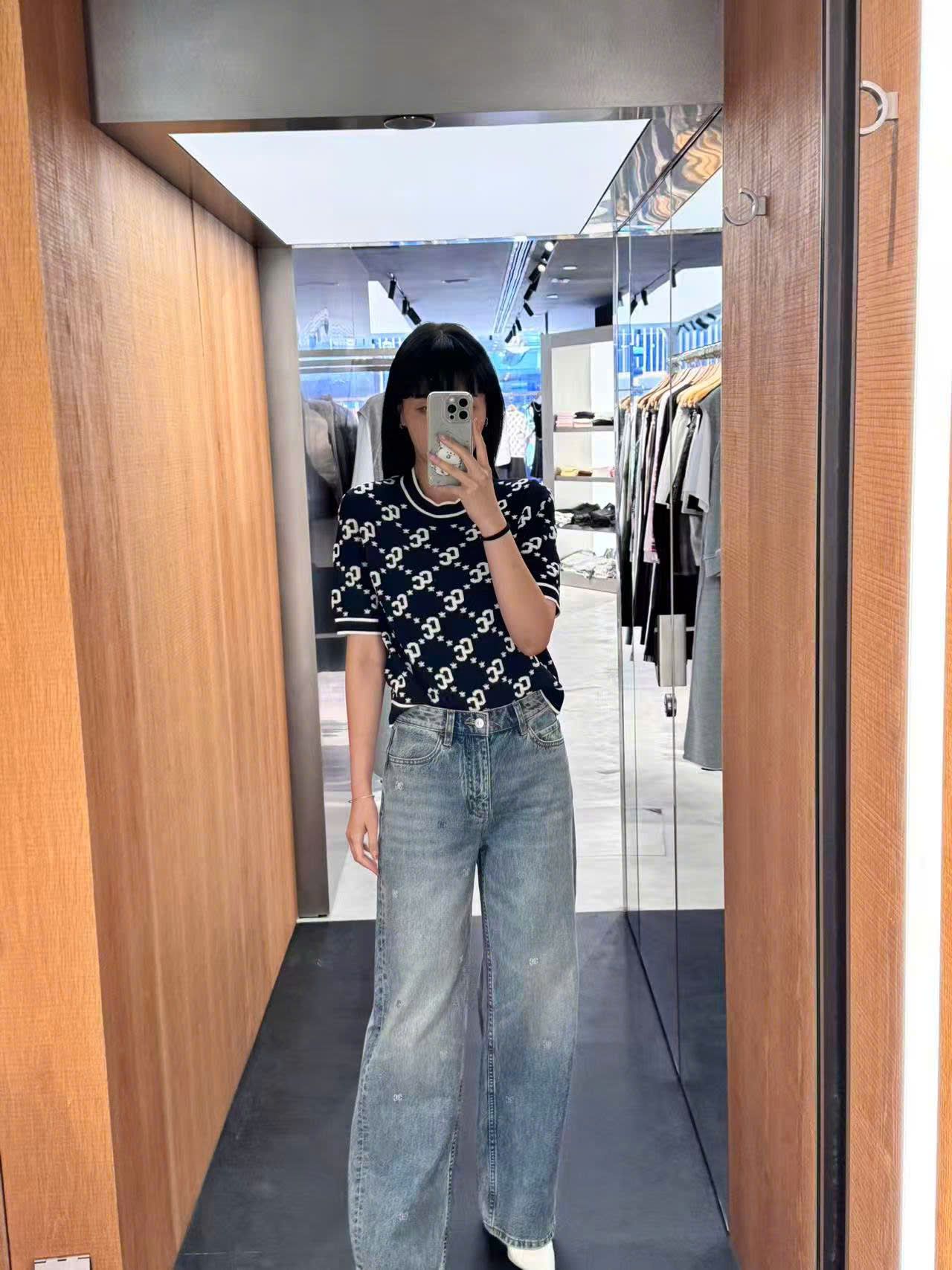 Quần jean - logo New ss