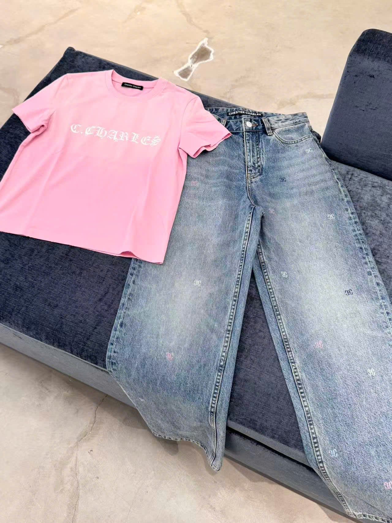 Quần jean - logo New ss