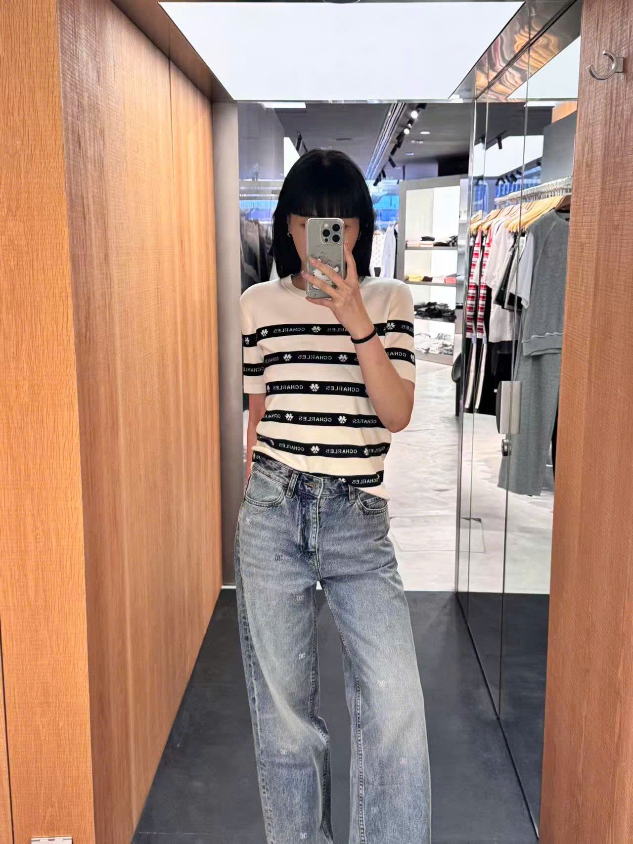 Quần jean - logo New ss
