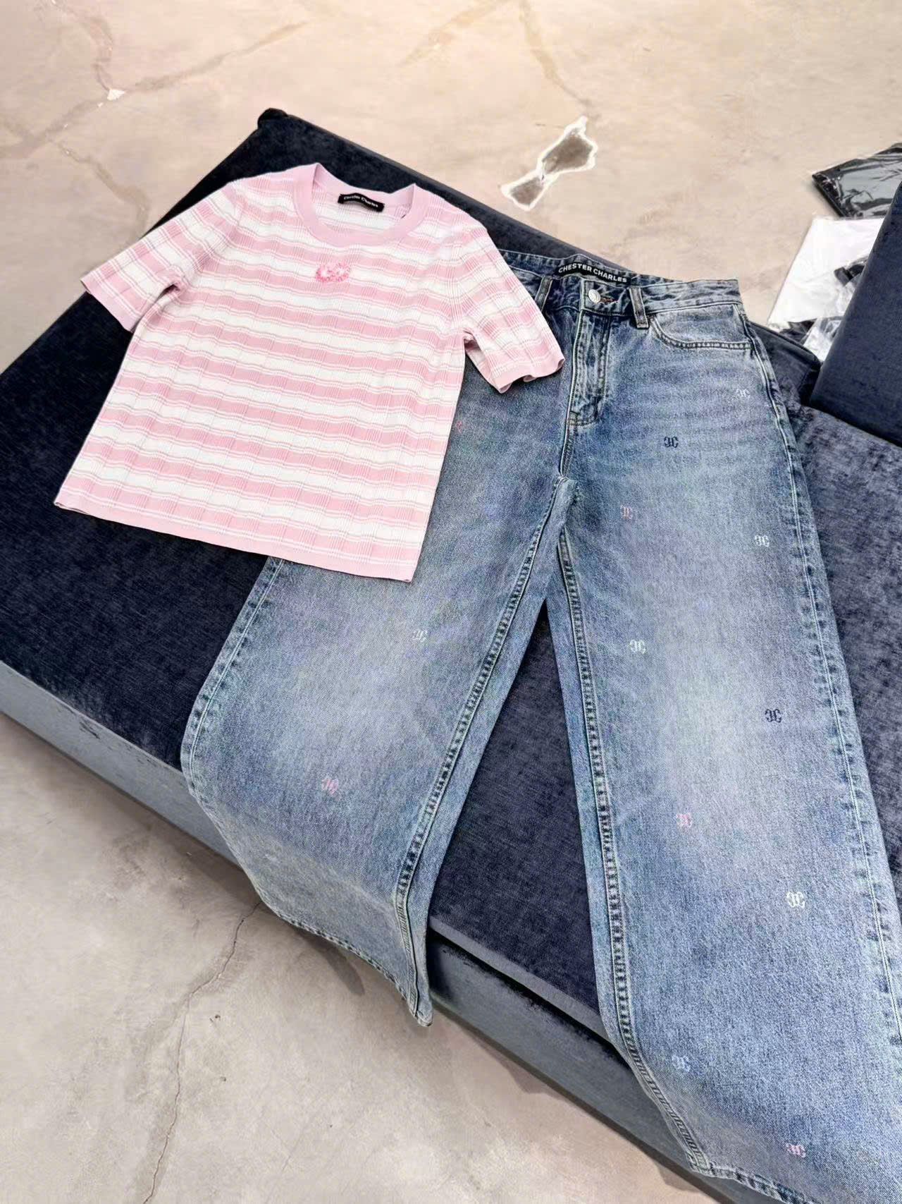Quần jean - logo New ss