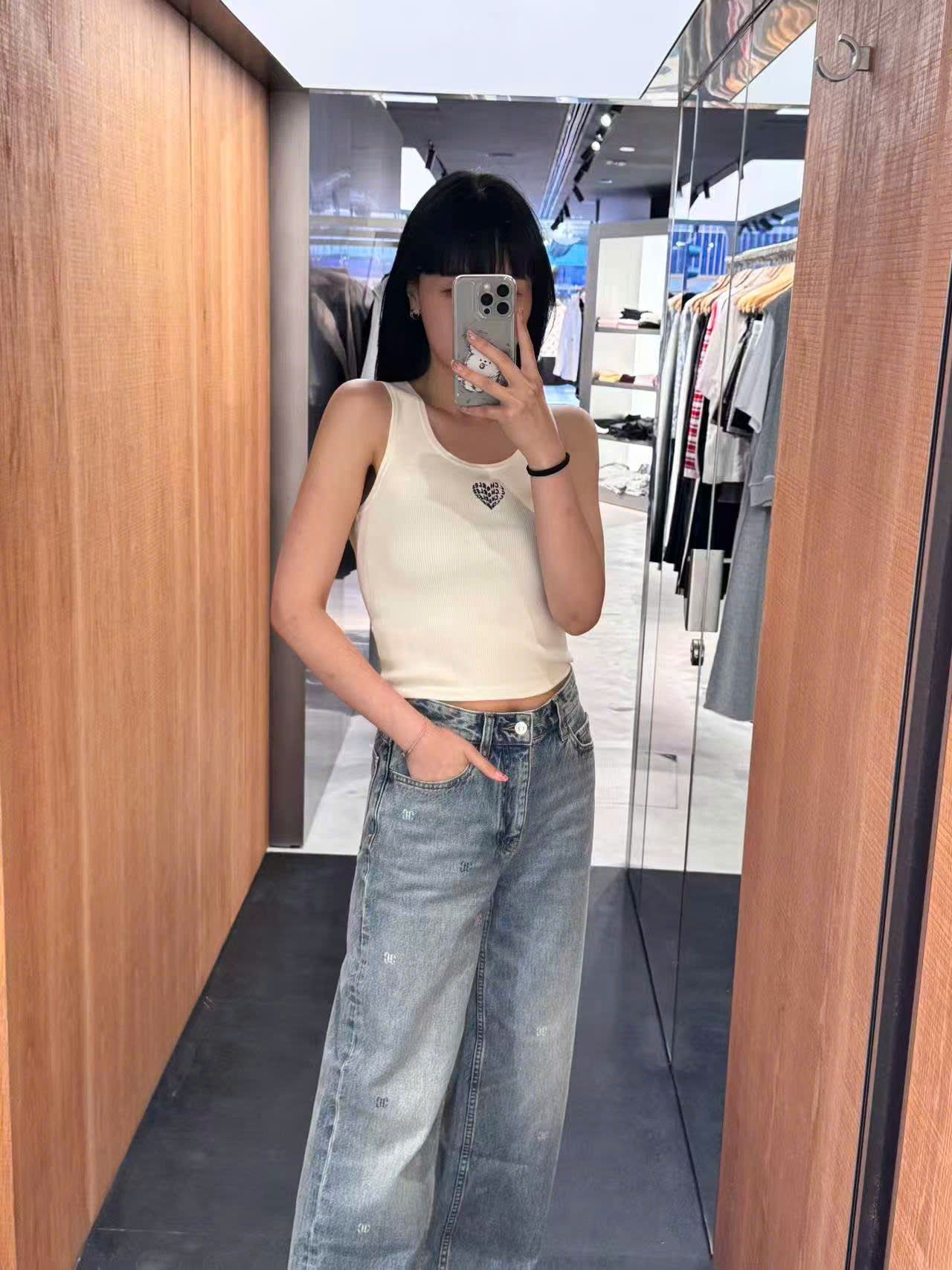 Quần jean - logo New ss