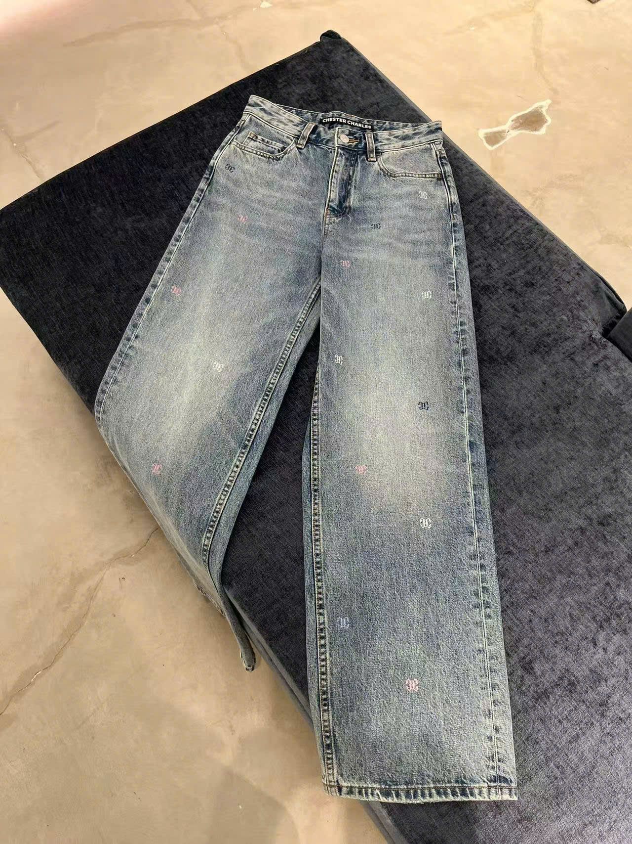 Quần jean - logo New ss