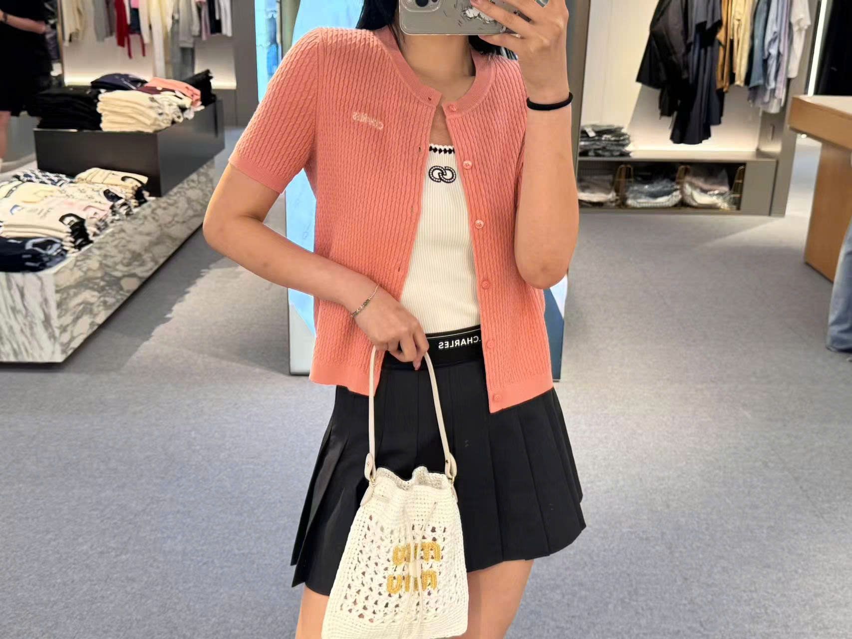 Áo CDG ngắn tay Hồng cài cúc