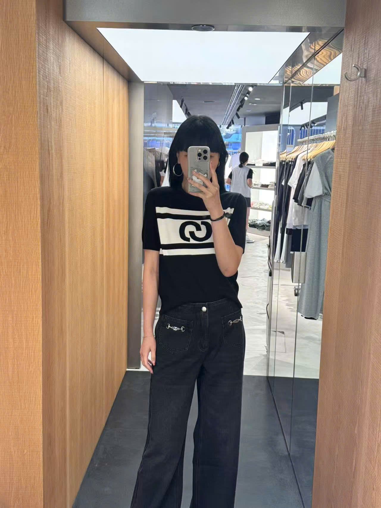 Quần jean đen mài, 2 túi trước xích bạc
