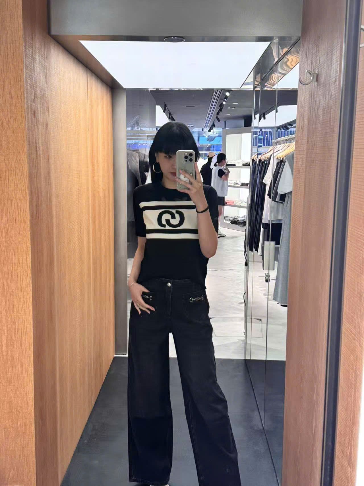 Quần jean đen mài, 2 túi trước xích bạc