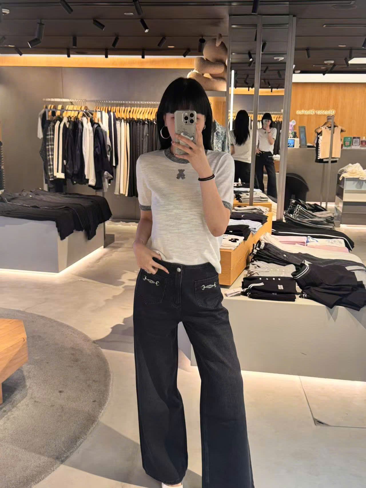 Quần jean đen mài, 2 túi trước xích bạc
