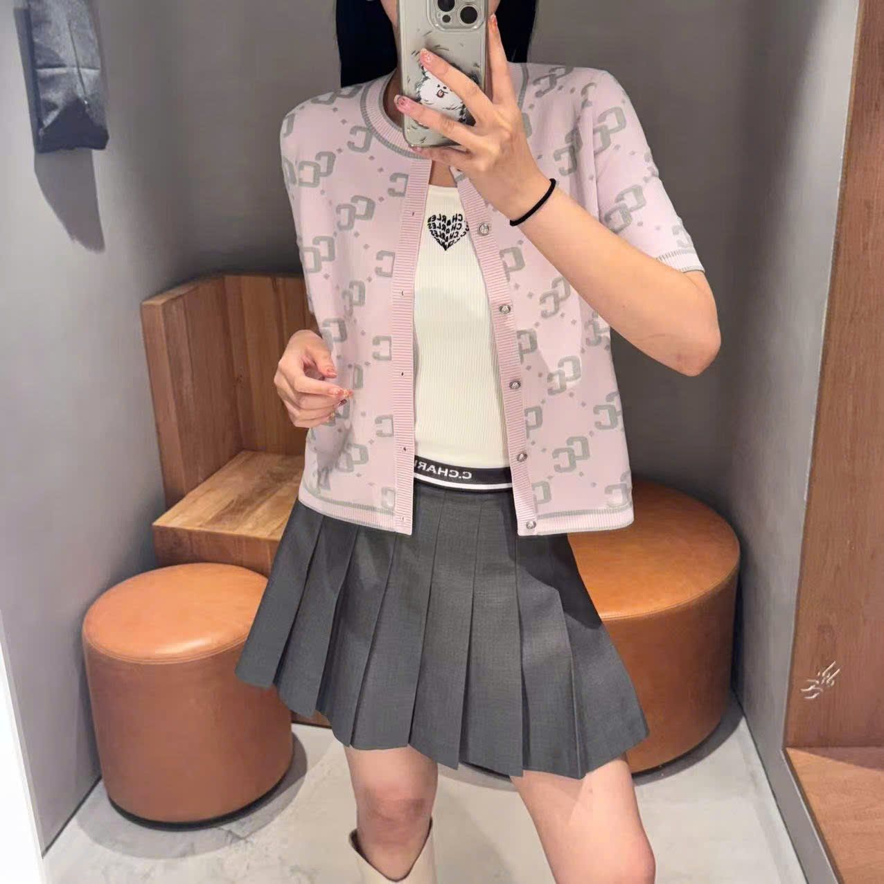 Áo CDG hồng ngắn tay full logo CC xám