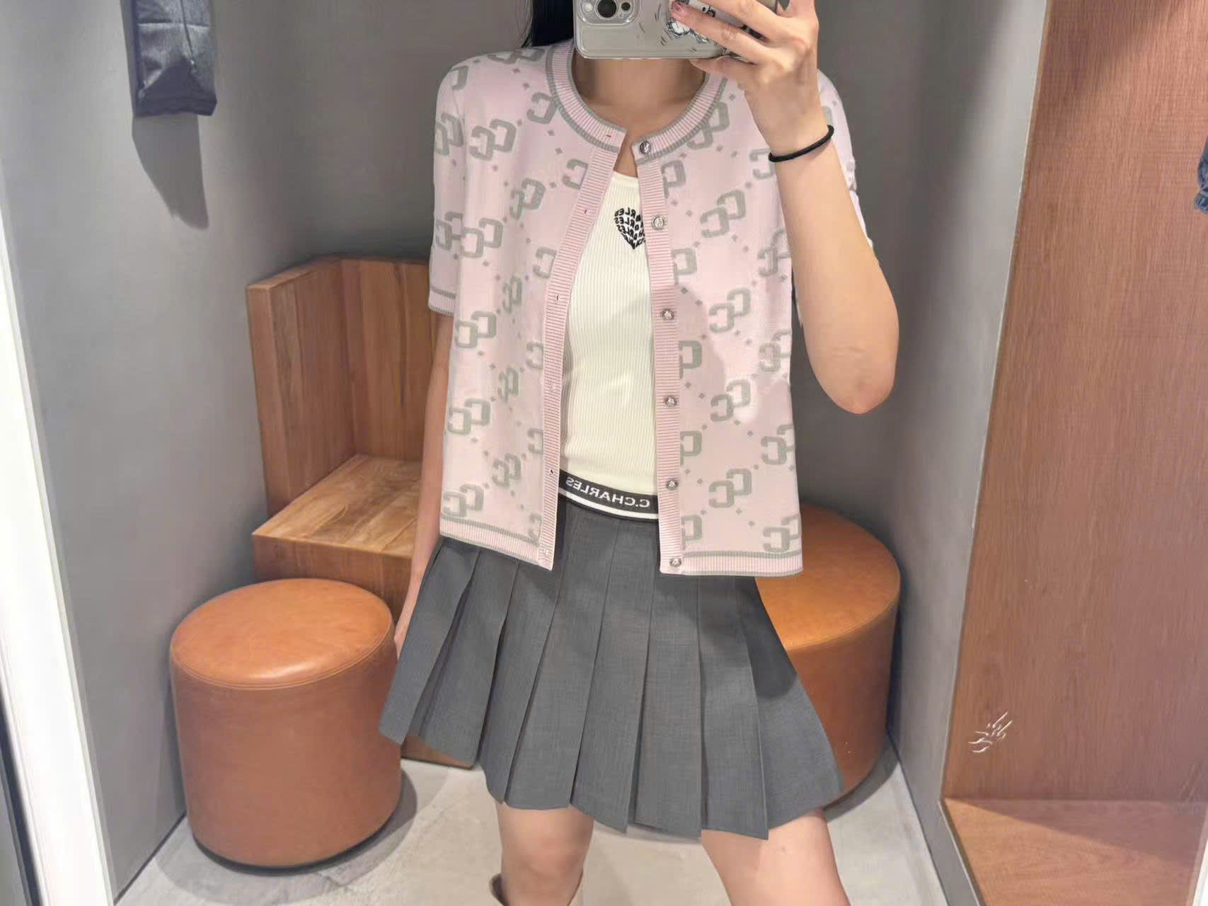 Áo CDG hồng ngắn tay full logo CC xám
