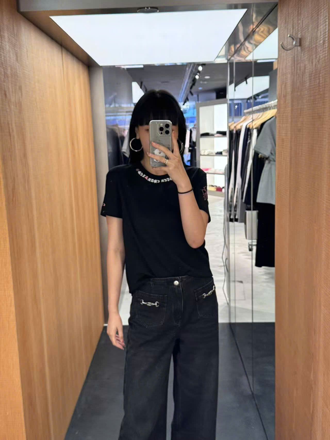 Quần jean đen mài, 2 túi trước xích bạc