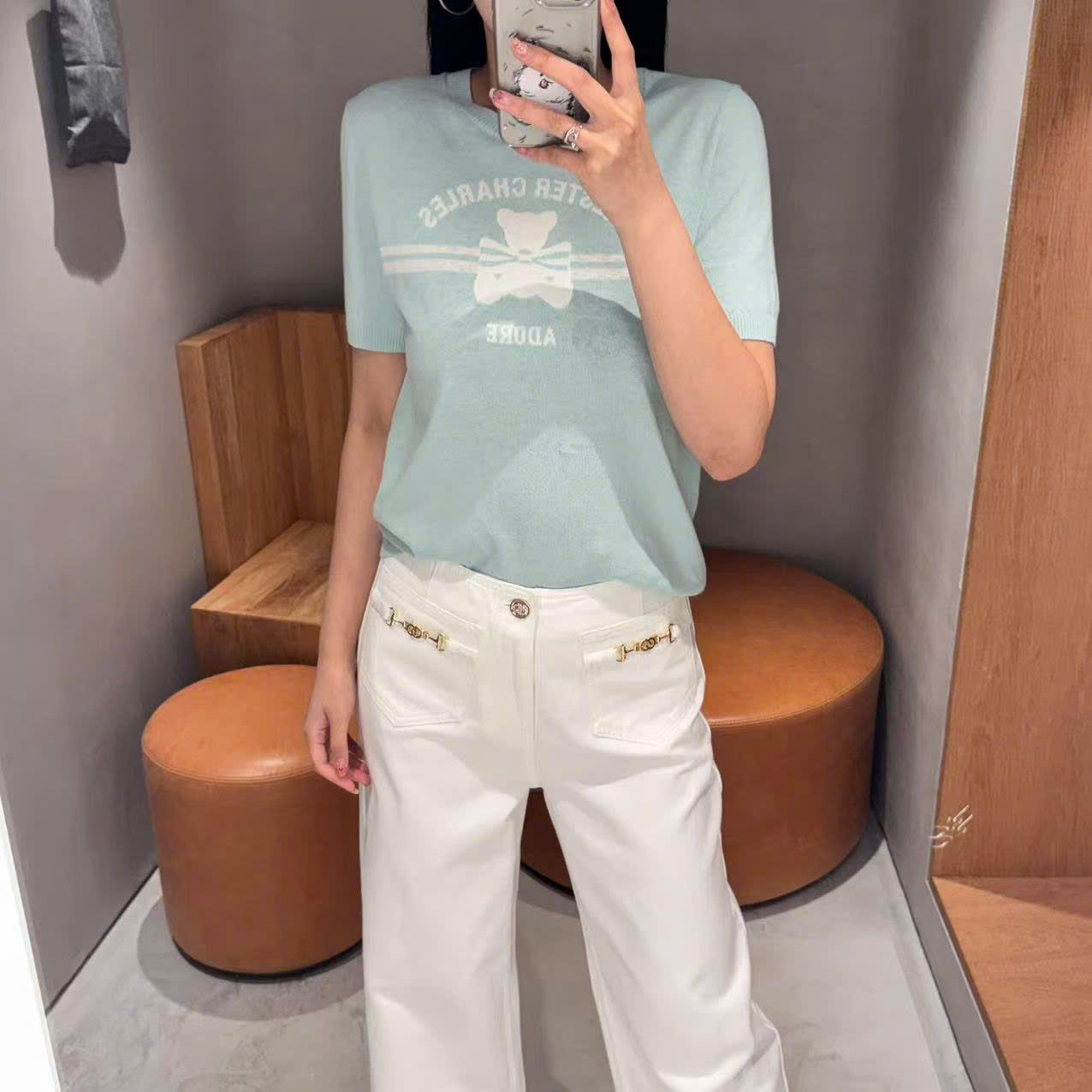 Áo Xanh ngọc chữ CC ngực - gấu ADORE trắng
