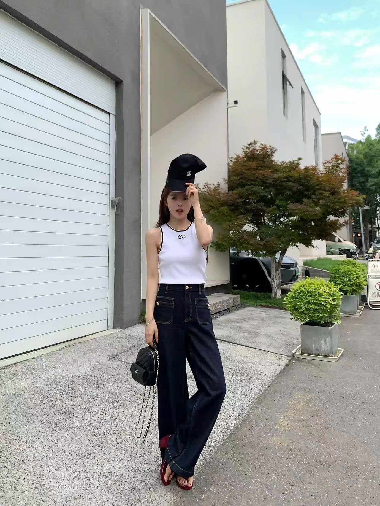 Áo 3 lỗ trắng viền đen