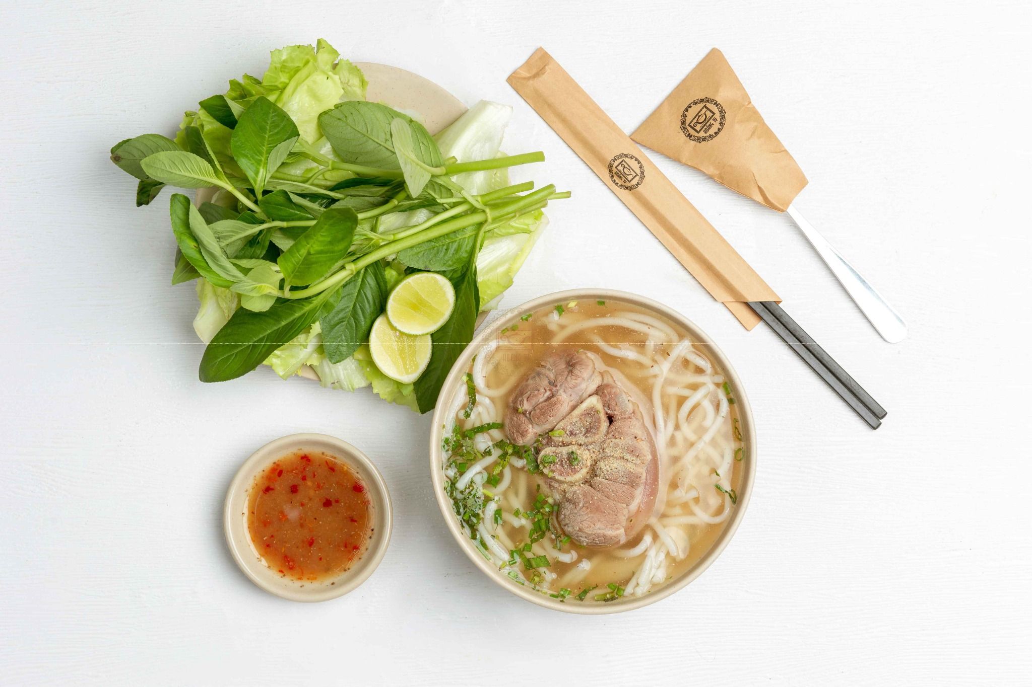 Bánh Canh Giò Nạc + Giò Móng