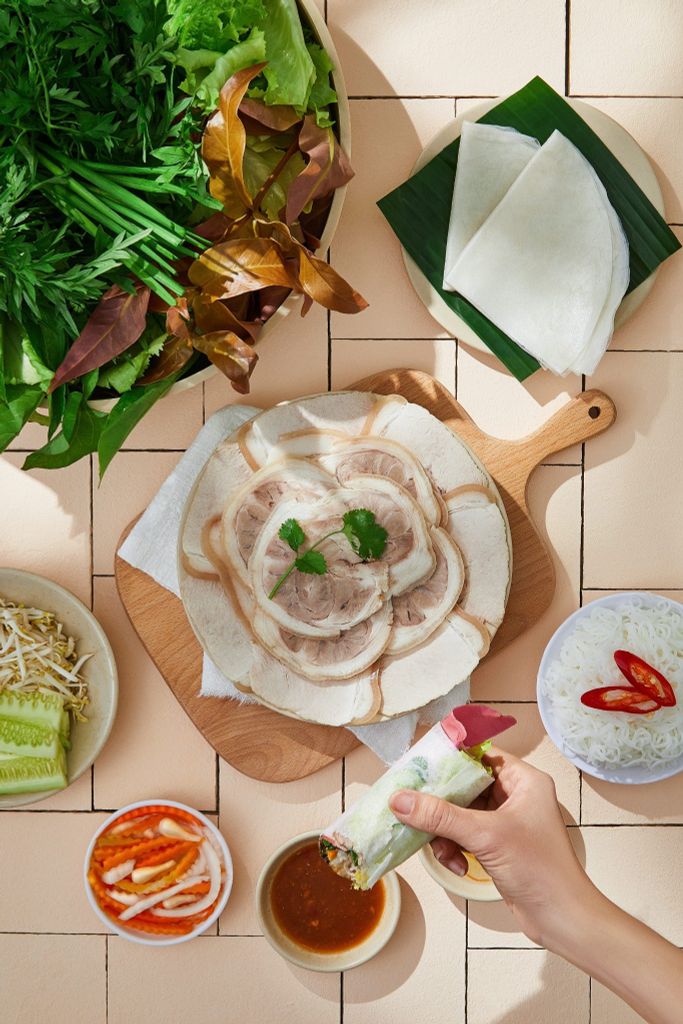 Bánh Tráng Cuốn Thịt Bắp + Đùi (2 Người)