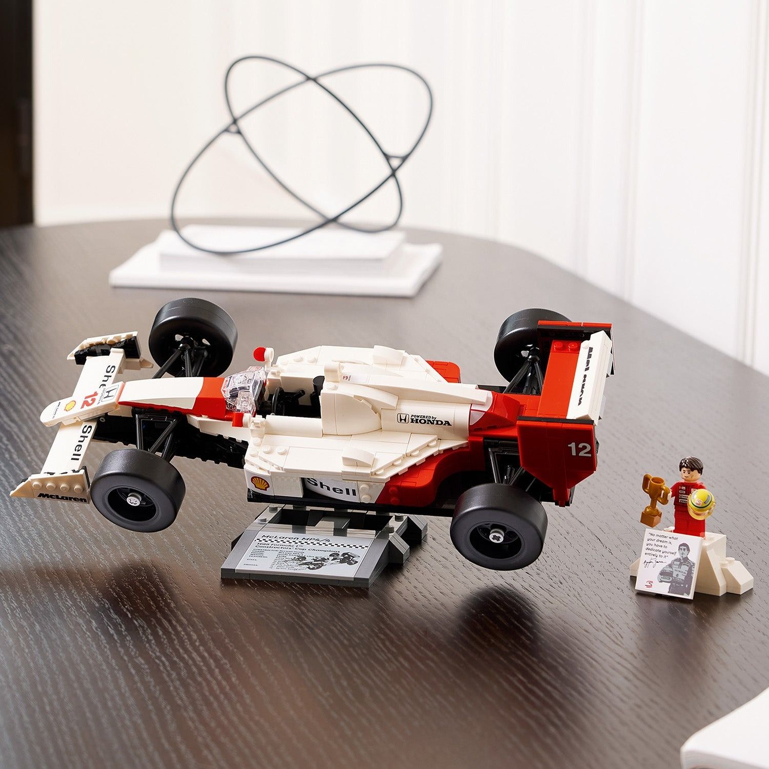 Lego Icons Siêu xe thể thao McLaren F1 Mp4/4 10330