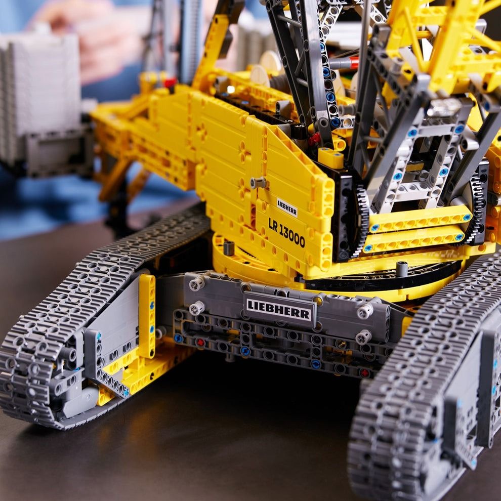 Lego Technic Xe Cần Cẩu Liebherr Crawler Crane 42146