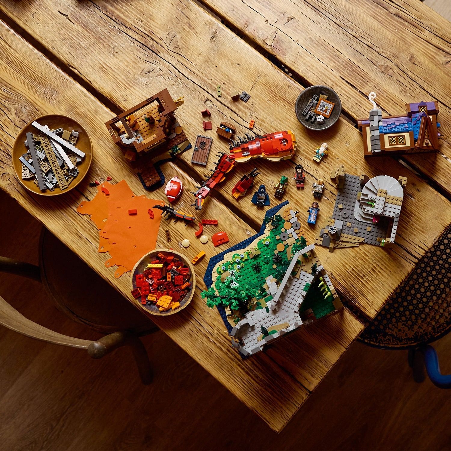 Lego Ideas Câu Chuyện Về Rồng Đỏ 21348