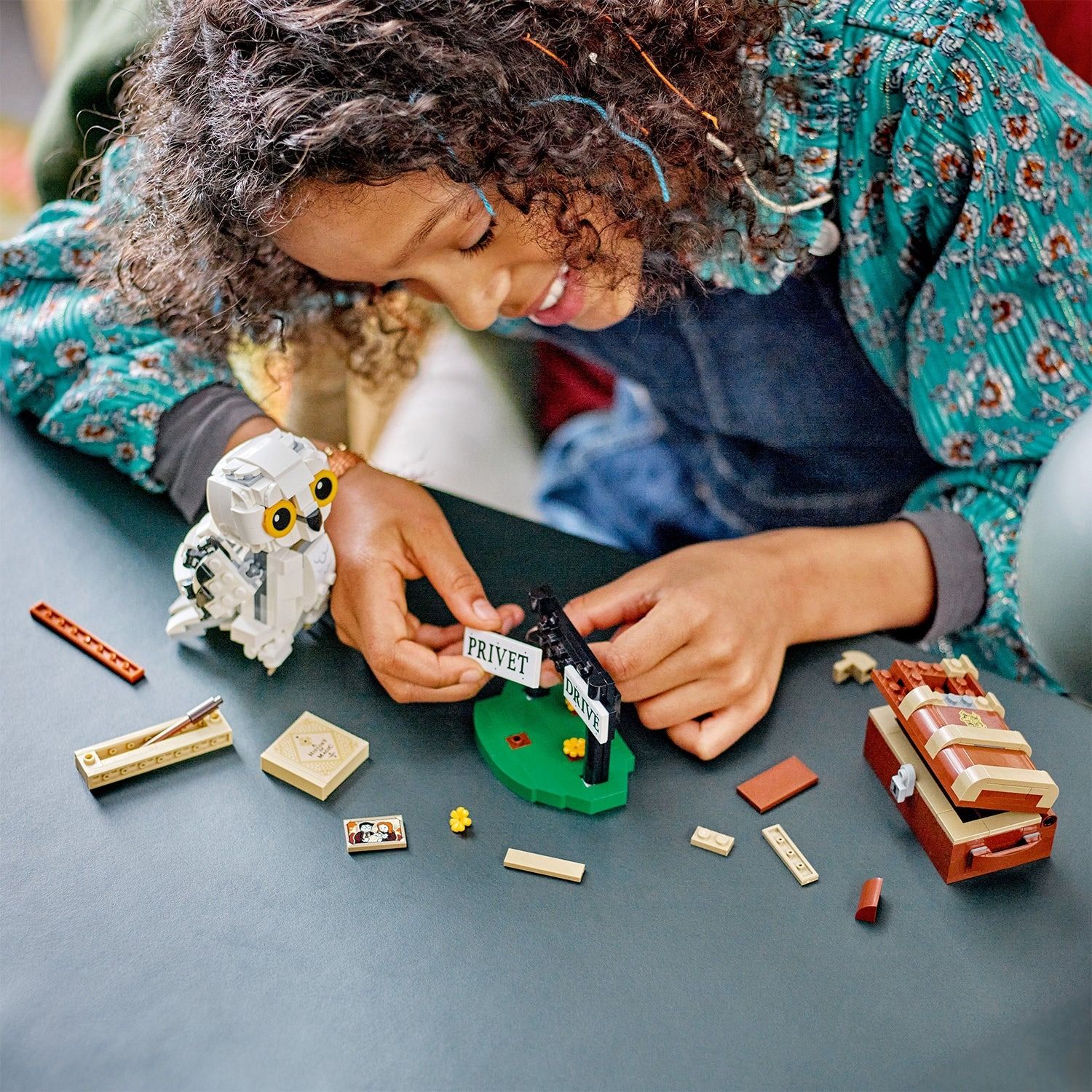 Lego Harry Potter Hedwig™ at 4 Privet Drive 76425