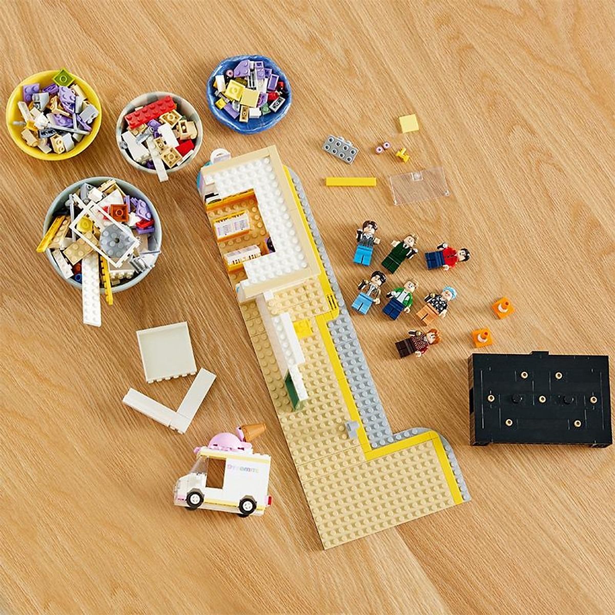 Lego BTS Dynamite 21339
