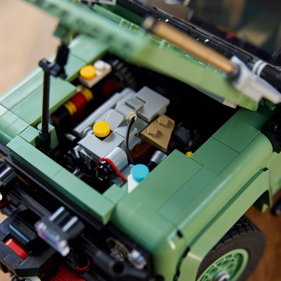 Lego Xe Land Rover Classic Defender 90 10317
