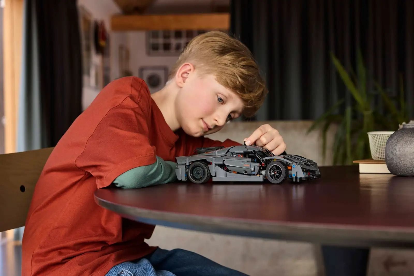 Lego Xe thể thao Koenigsegg Jesko Absolut 42173