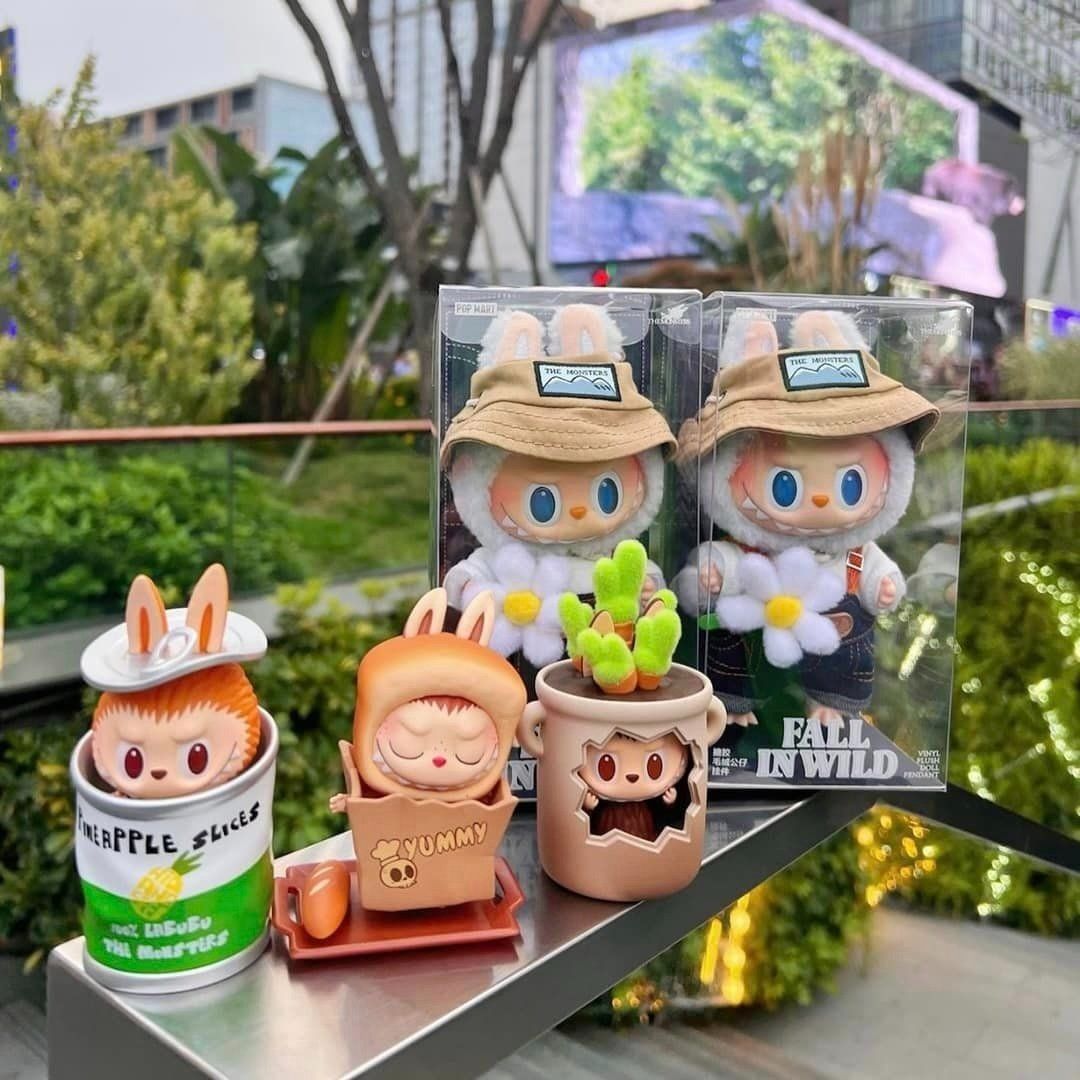 Mô Hình Đồ Chơi POP MART THE MONSTERS Almost Hidden 6941848273819