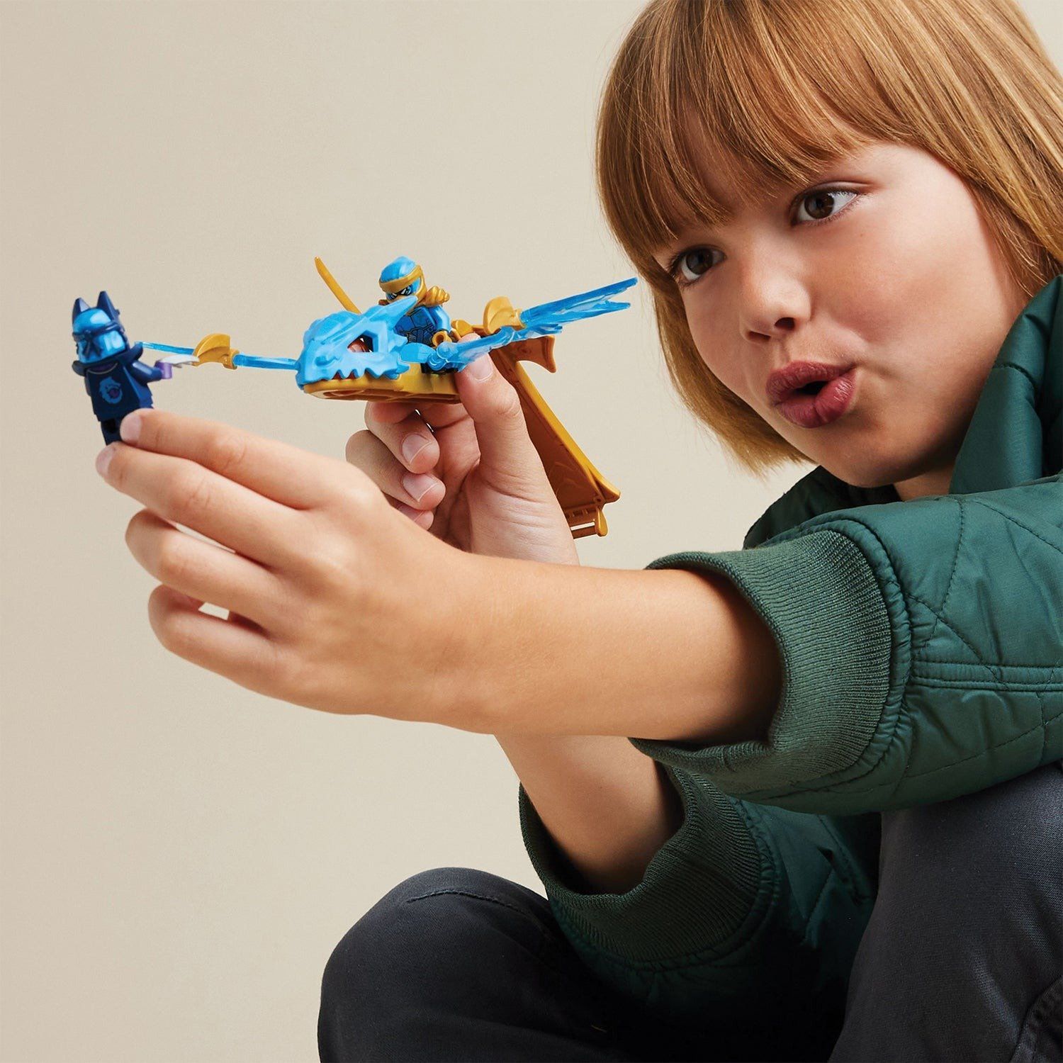 Lego Ninjago Bệ phóng rồng thần của Nya 71802