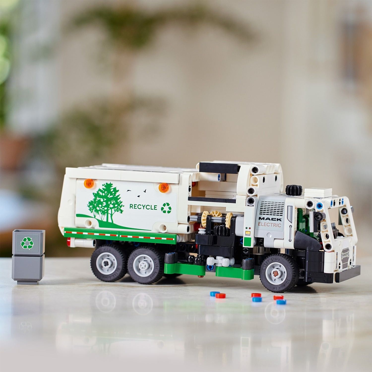 Lego Technic Xe Rác 42167