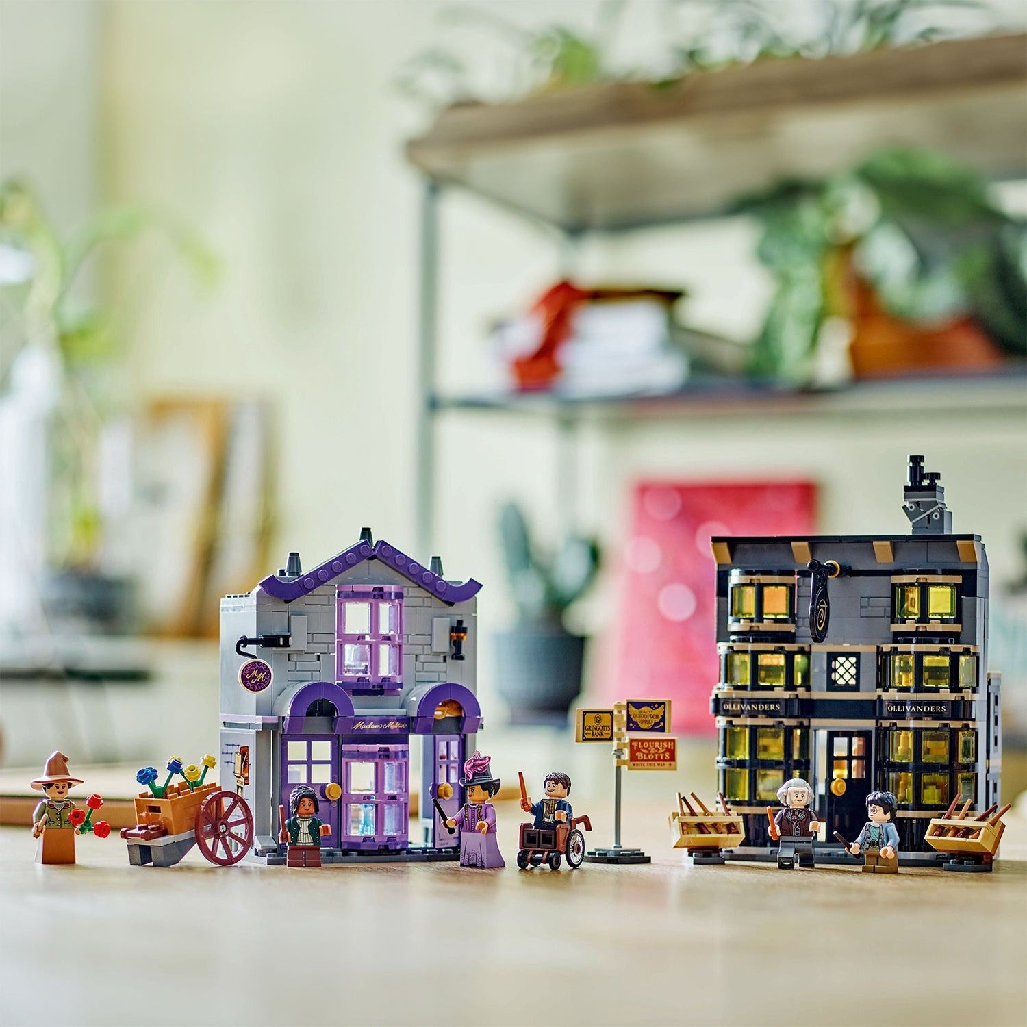 Lego Harry Potter Áo Choàng Của Malkin 76439