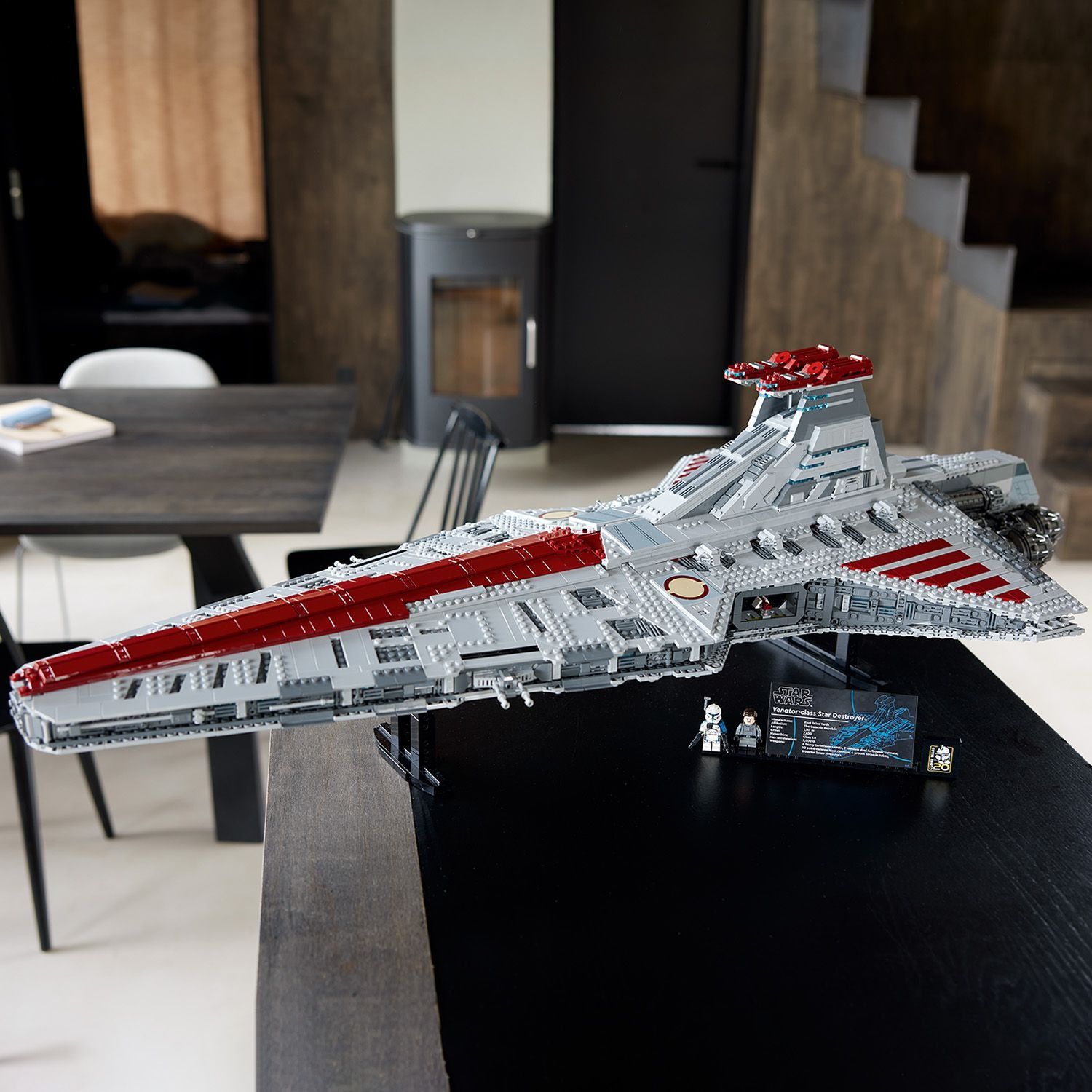 Lego Star Wars Venator-Class Republic Attack Cruiser Tàu Tuần Dương 75367