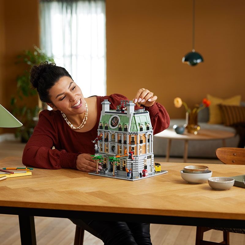 Lego Căn Cứ Phép Thuật Của Doctor Strange 76218