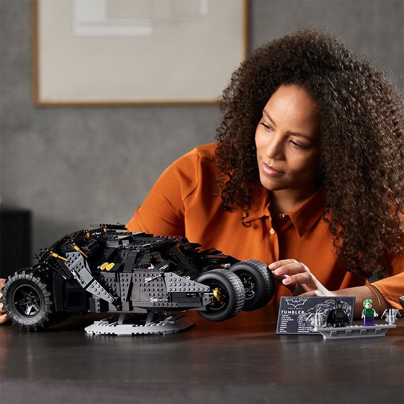 Lego Siêu Xe Chiến Đấu Batmobile Tumbler 76240
