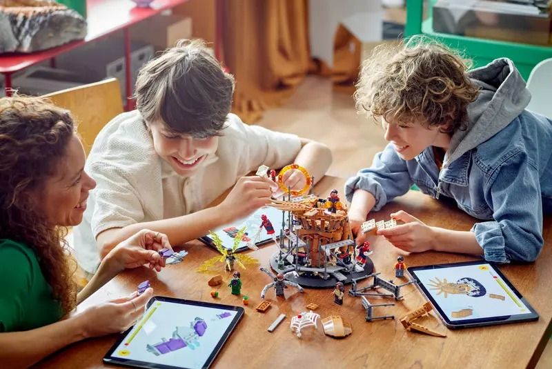 Lego AVENGERS Spider-Man Final Battle Trận Chiến Cuối Cùng 76261