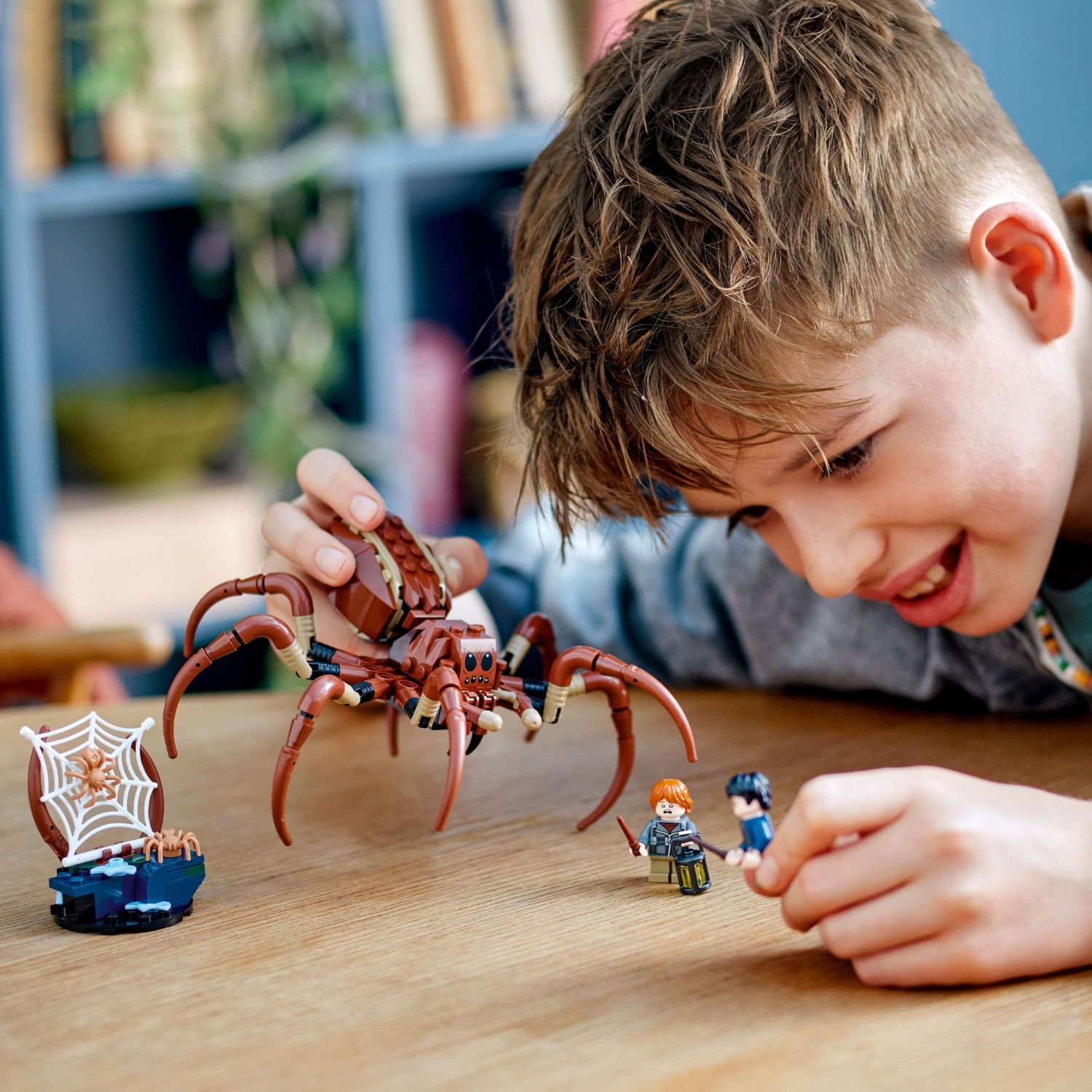 Lego Harry Potter Aragog trong Rừng Cấm 76434