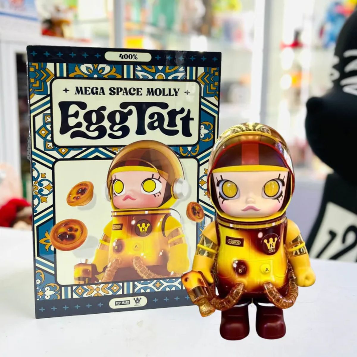 Mô hình POP MART MEGA SPACE MOLLY 400% Egg Tart 6941848286704