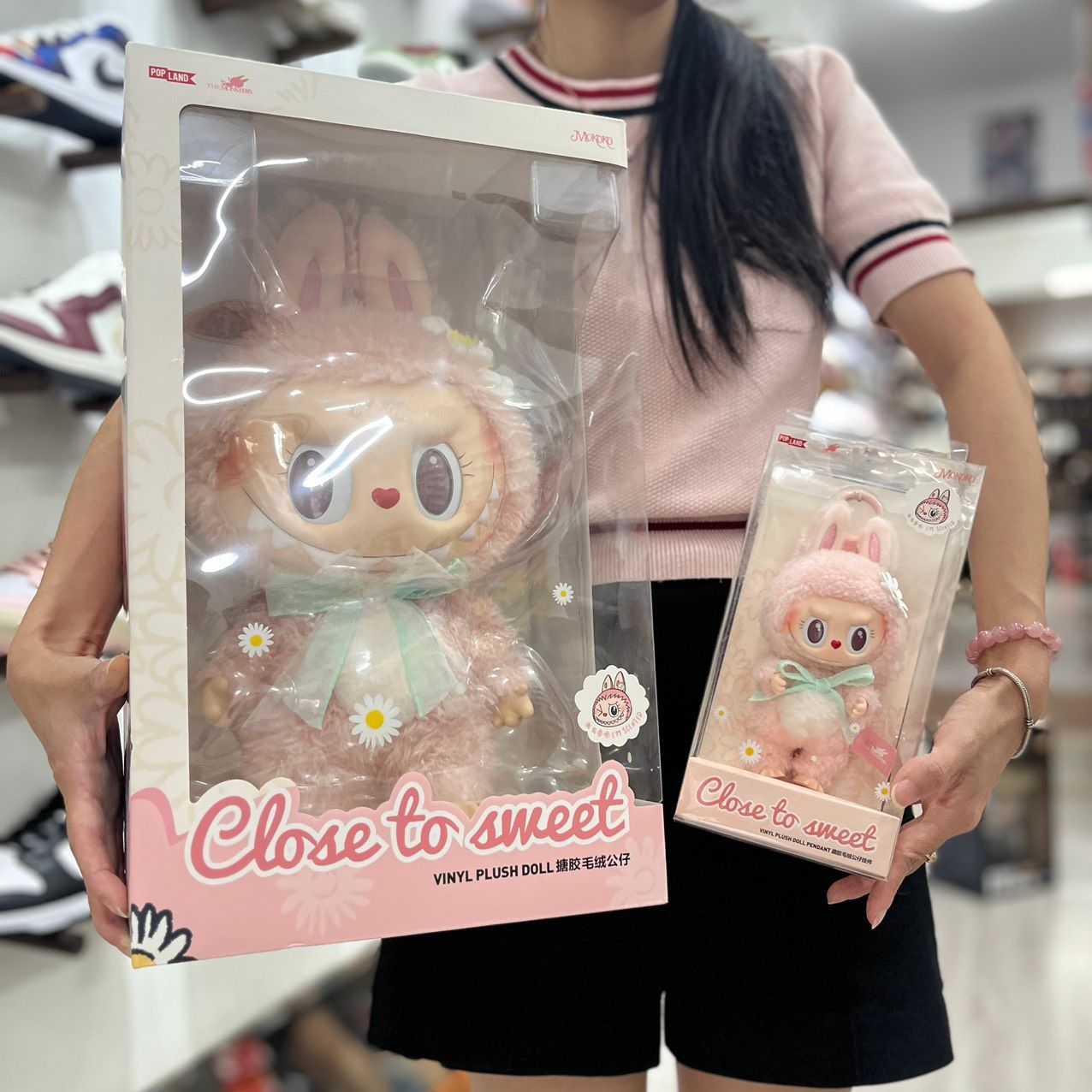Labubu Mokoko The Monster Close To Sweet (38cm)
