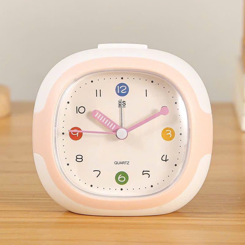 Đồng hồ báo thức để bàn