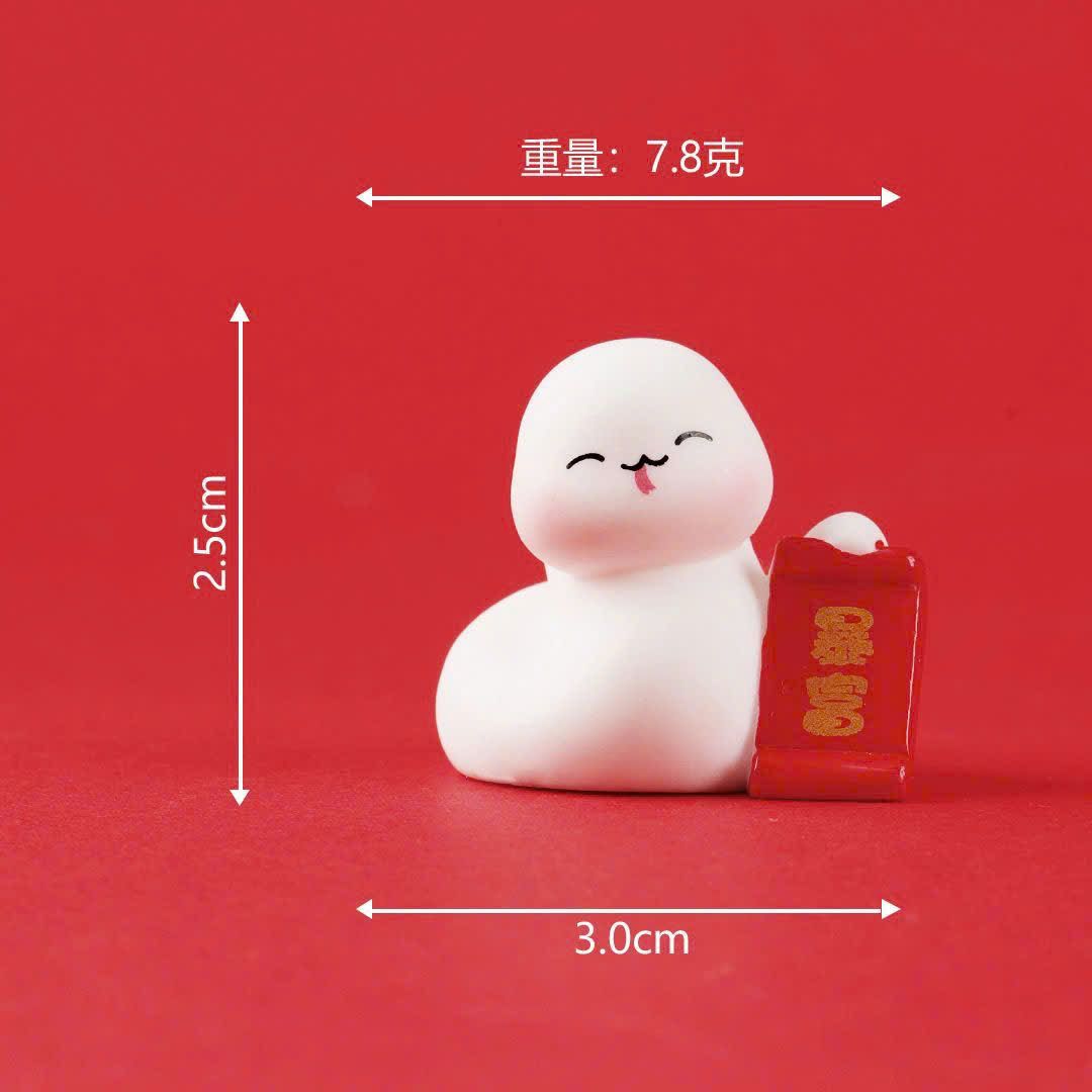 Bé Na Để Bàn Trưng Cảnh Quan 2025