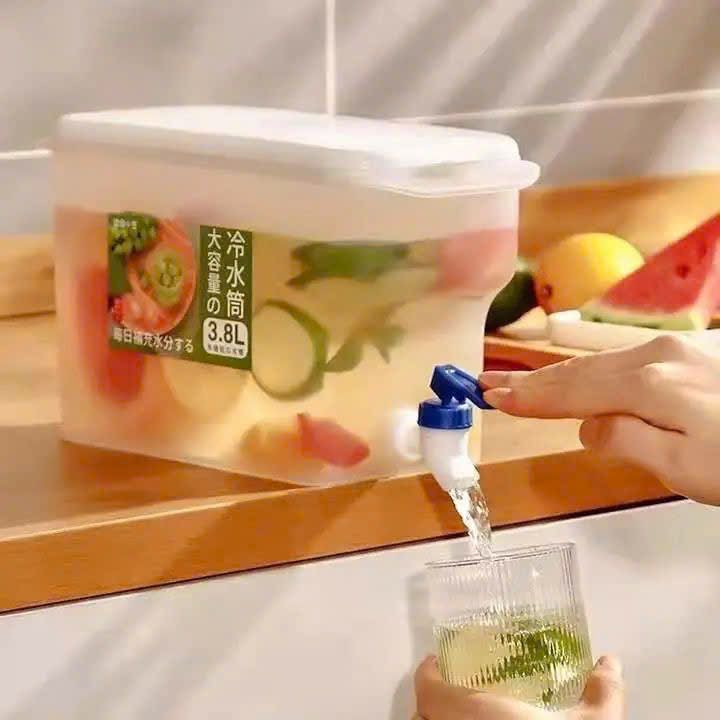 Bình Nước Có Vòi Để Tủ Lạnh