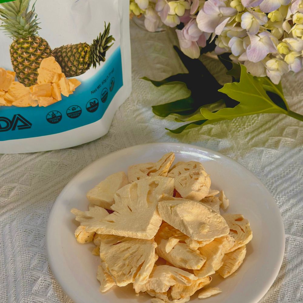 Dứa (Thơm) sấy thăng hoa dạng lon 25g, sang trọng dùng làm quà tặng, độc quyền thương hiệu HANA NGUYÊN
