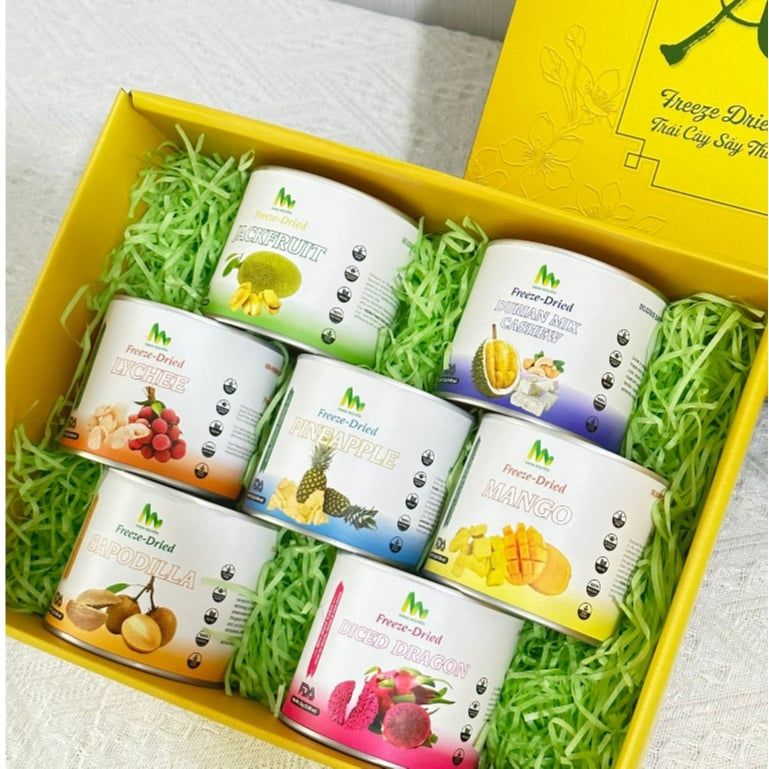 Hộp quà trái cây sấy thăng hoa Hana Nguyên đa dạng nhiều vị trái cây, làm quà tặng