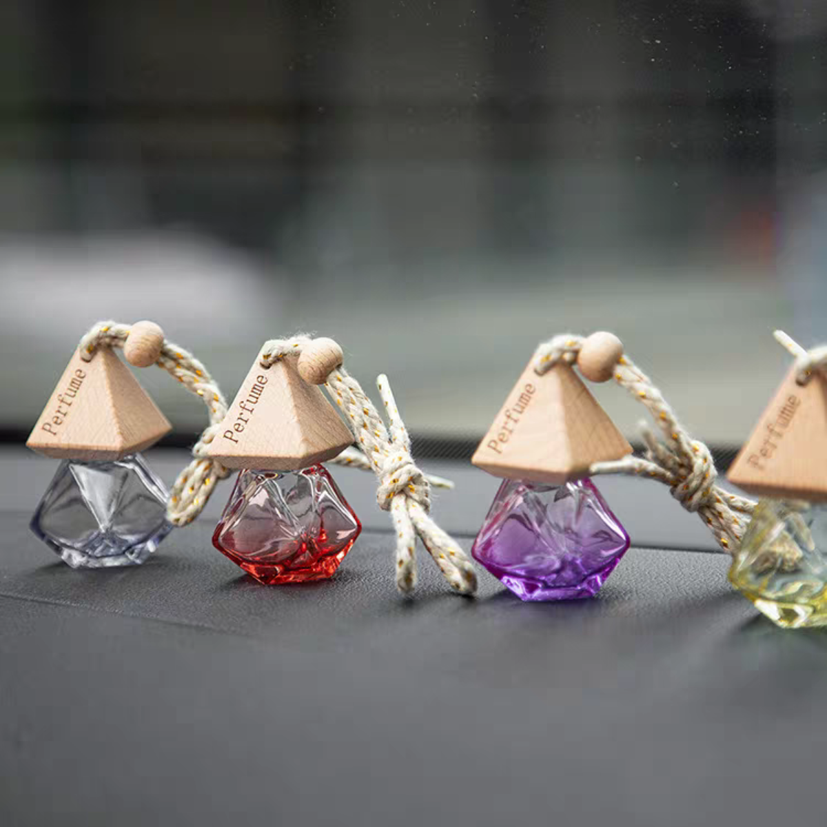Tinh Dầu Treo Xe Ô Tô 7ml, Thơm Xe Ô Tô, Chống Say Xe, Lọc.Không Khí, Khử Mùi Hiệu Quả