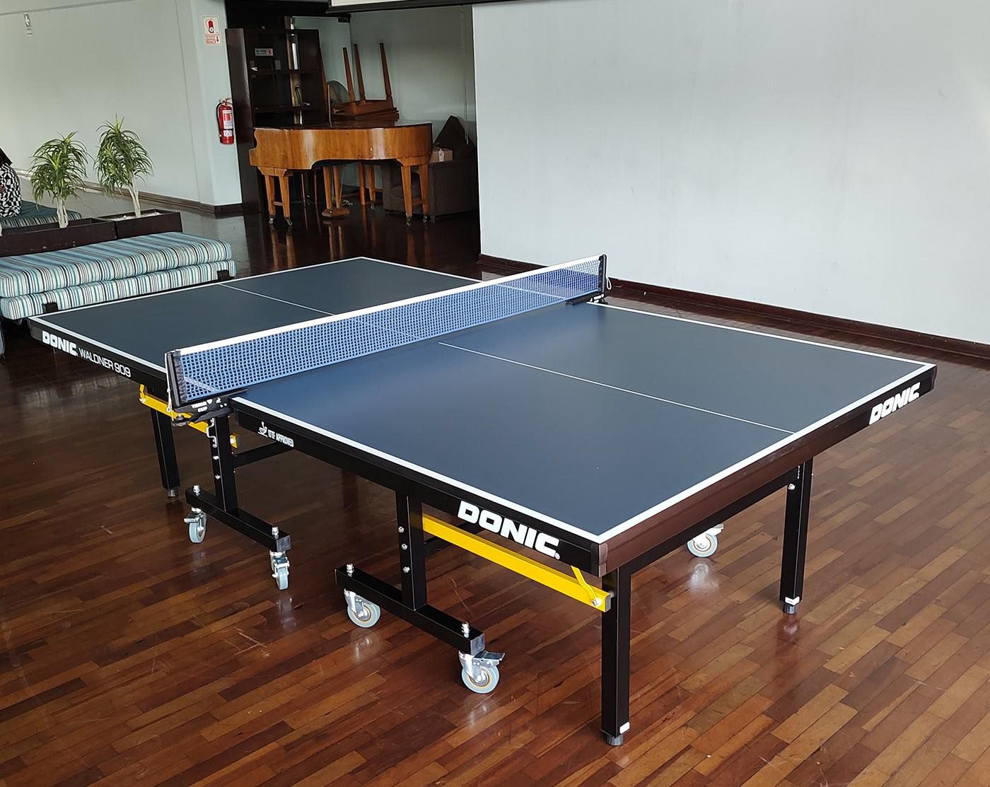 Bàn Donic Waldner 909 ITTF
