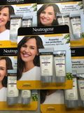 A1 - Kem chống nắng Neutrogena SPF55 tuýp 147ml + 88ml