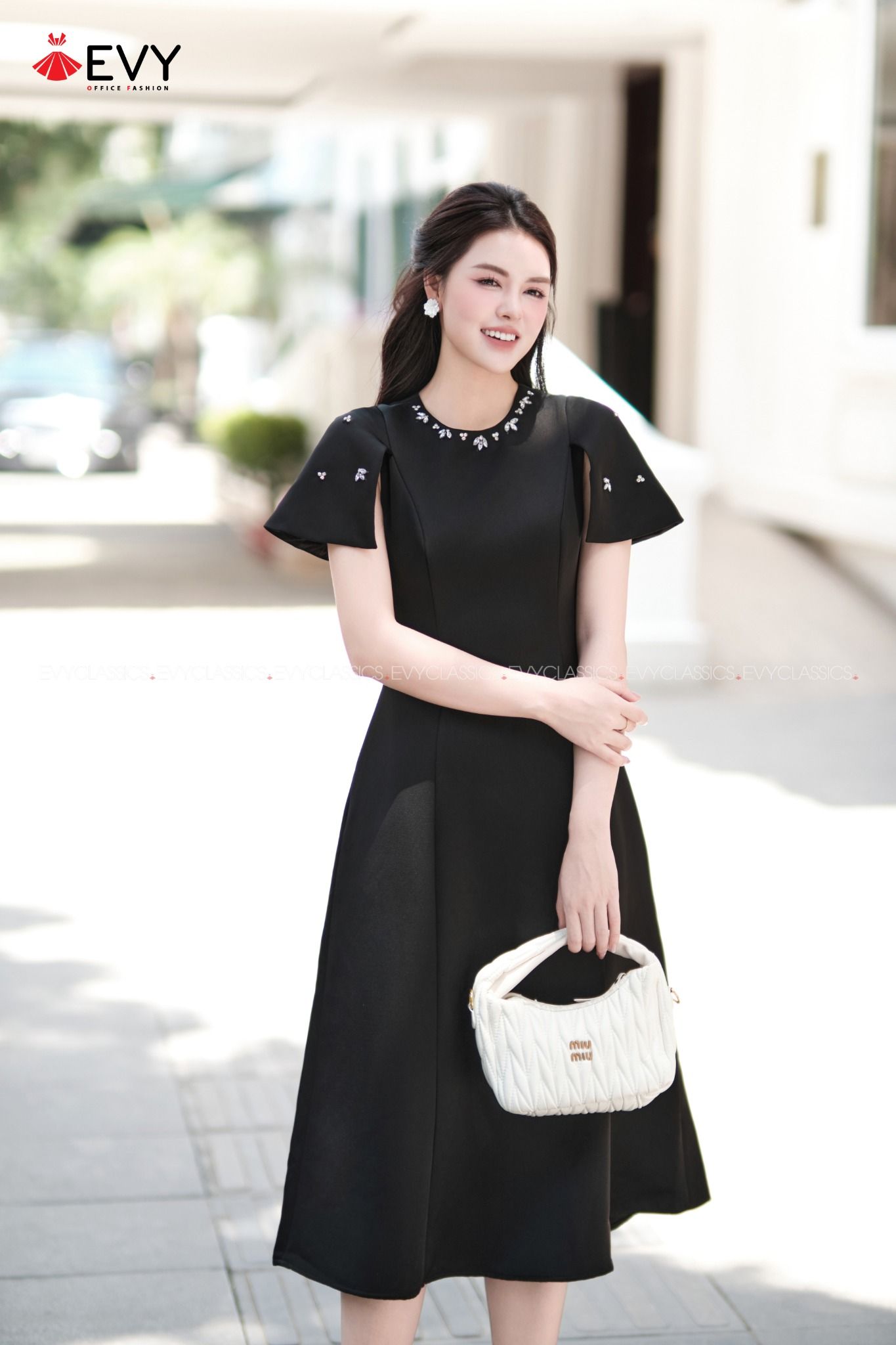 ĐẦM LIỀN DL952