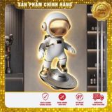 T34 Tranh tráng gương led 5d mẫu phi hành gia Hot Trend